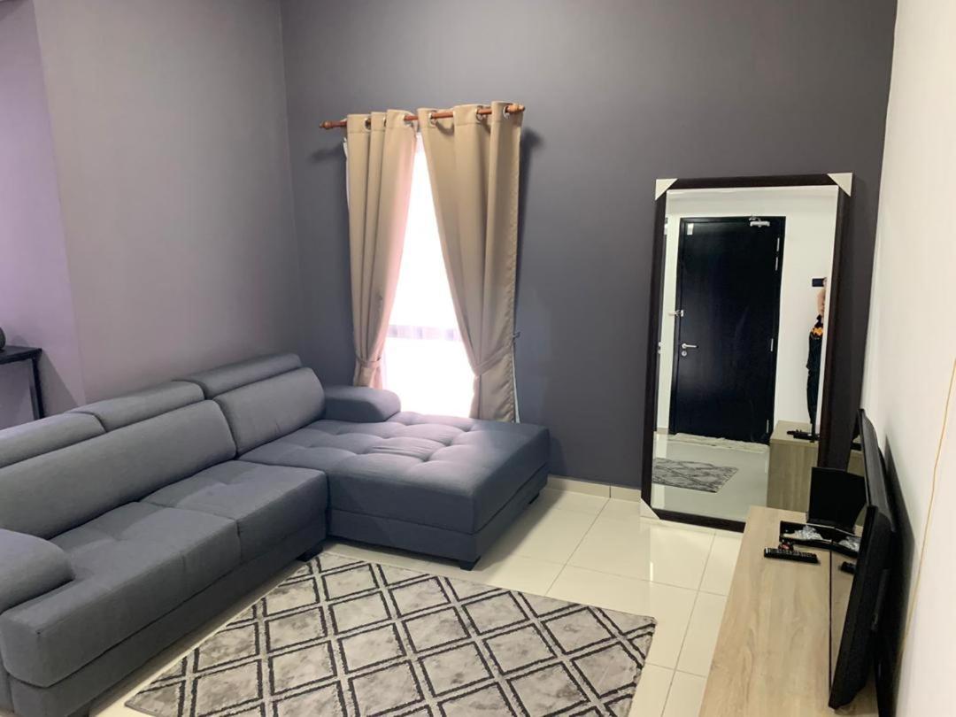 Kyra Homestay Centrus Soho Cyberjaya *Wifi And Pool* Exterior foto