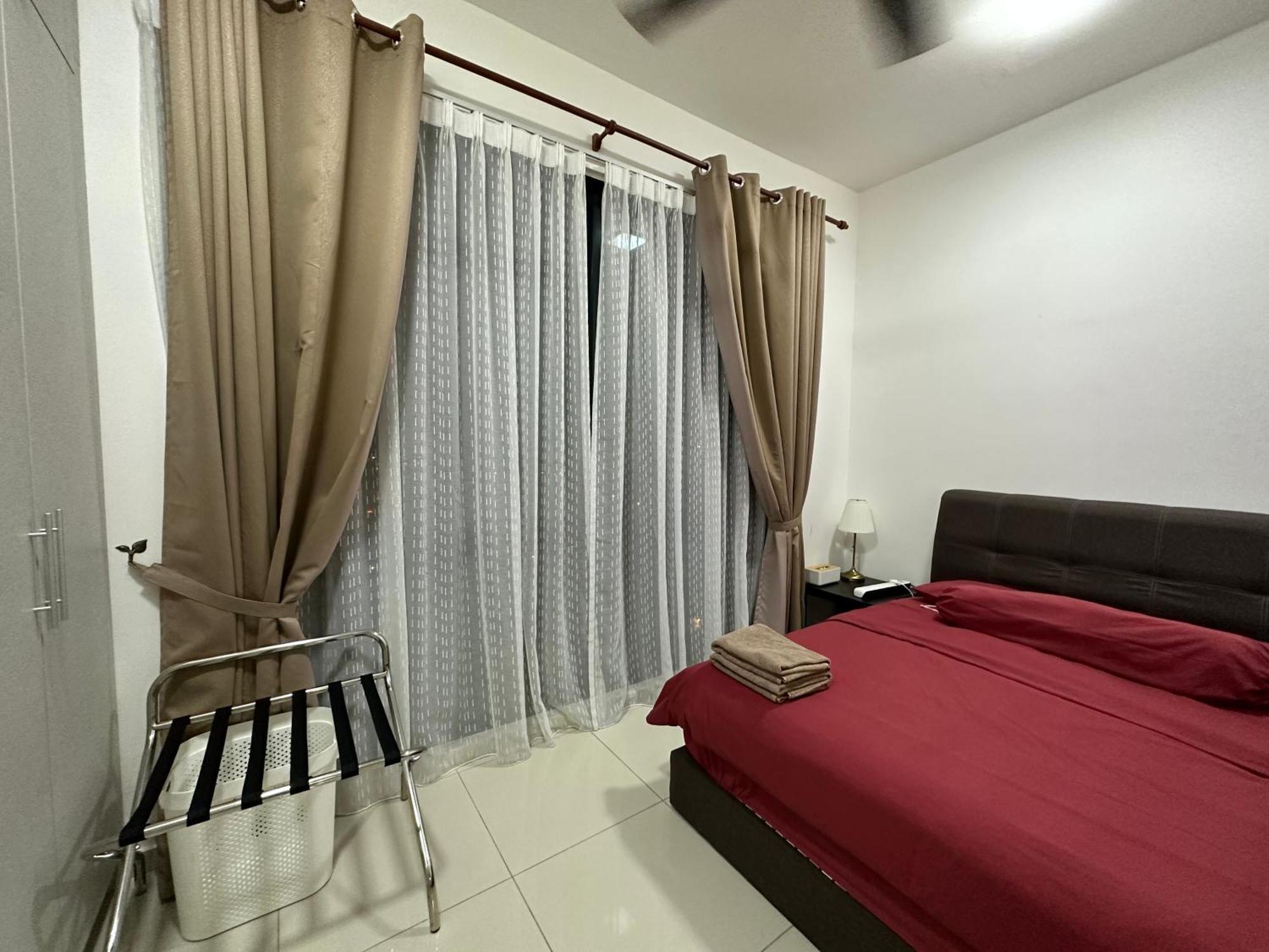 Kyra Homestay Centrus Soho Cyberjaya *Wifi And Pool* Exterior foto